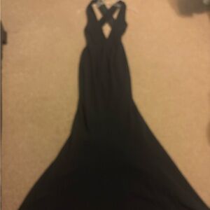 Lulu's Elegant Black Dress